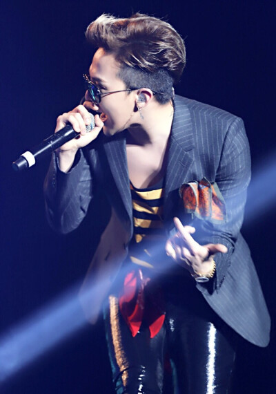 #G-Dragon 权志龙 GD#舞台表演高清图