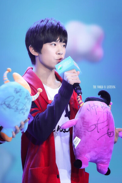 #易烊千玺 #tfboys易烊千玺 #tfboys 360水立方发布会 高清 美颜 帅气