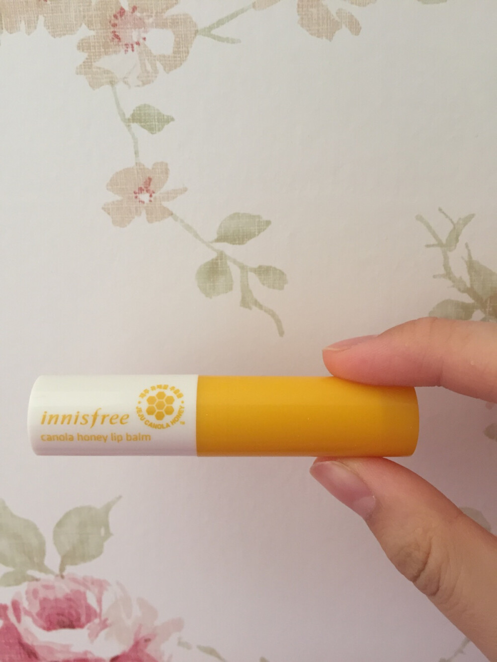 Innisfree 悦诗风吟 蜂蜜润唇膏 蜂蜜味 平价又滋润~