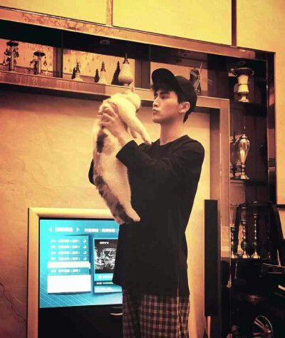 暖的不要不要的，张思帆