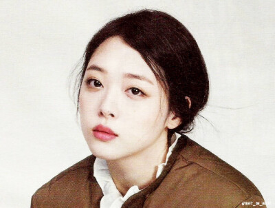 崔雪莉 sulli 崔真理 