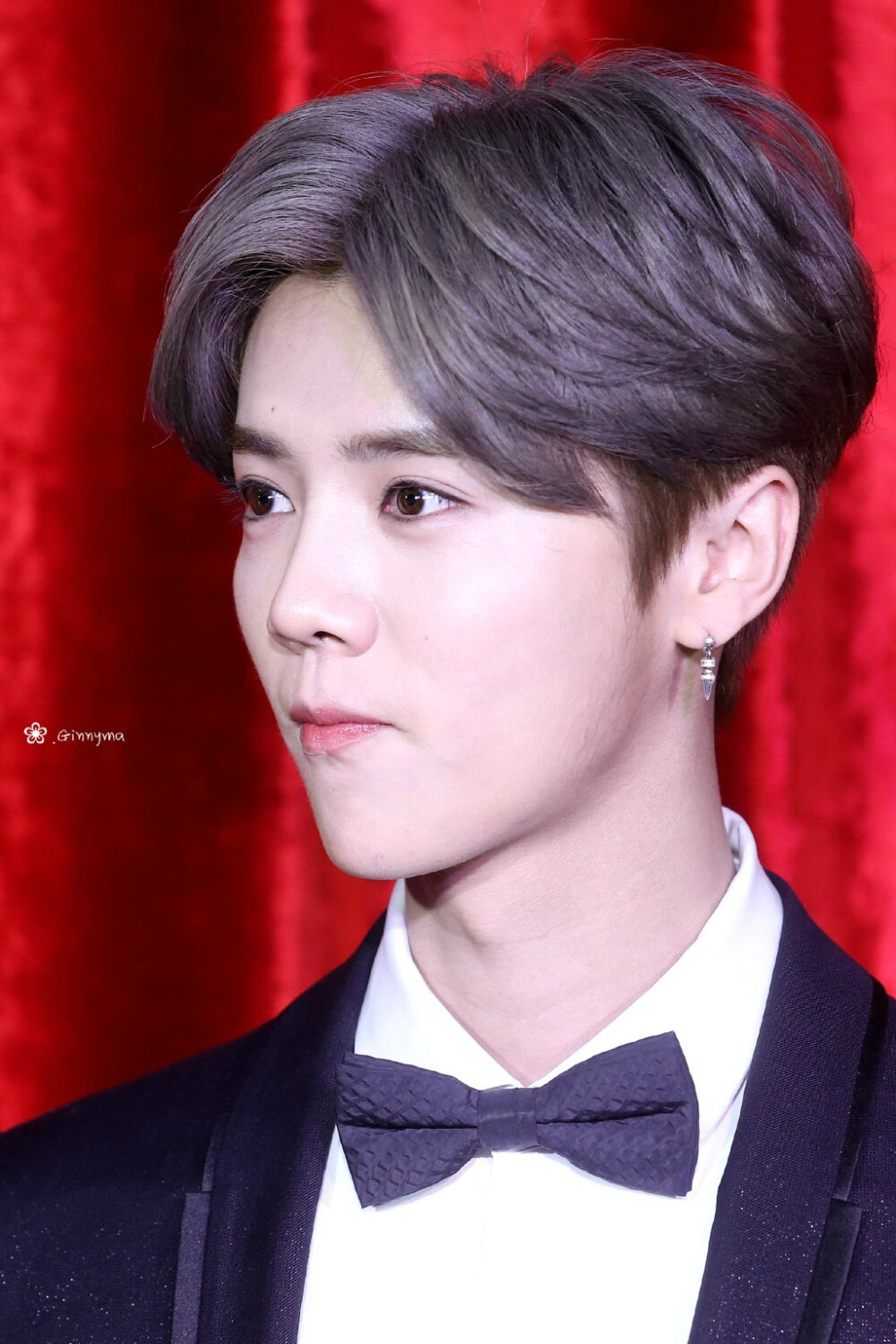 LUHAN 鹿晗