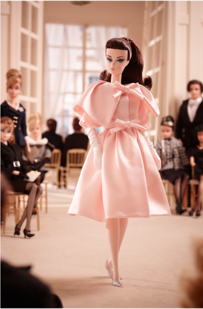 芭比娃娃 2015限量版 Blush Beauty™ Barbie® Doll【价格100美元】全球限量4400个 silkstone