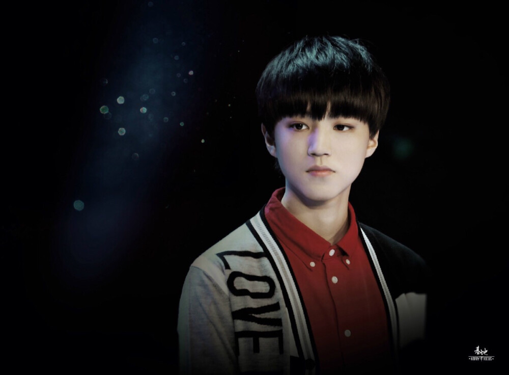 但愿在我看不到的天际 你张开了双翼