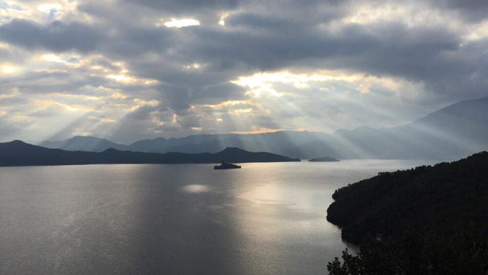 北京遇上泸沽湖