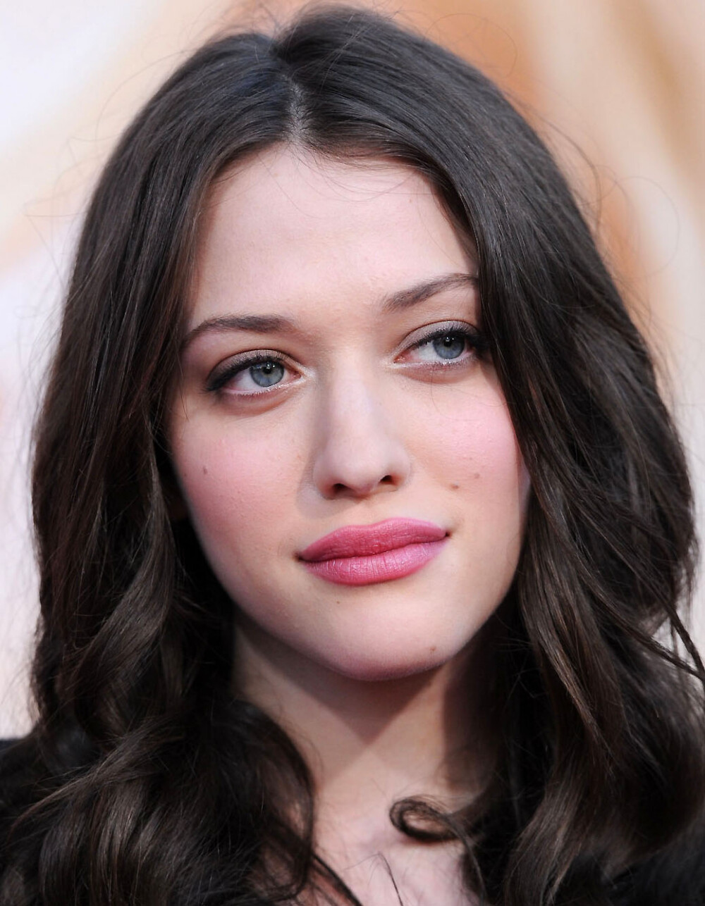 破产姐妹，Kat Dennings, Max，美剧