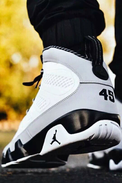 Air Jordan