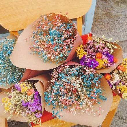 满天星的英文名字非常美：Baby's Breath