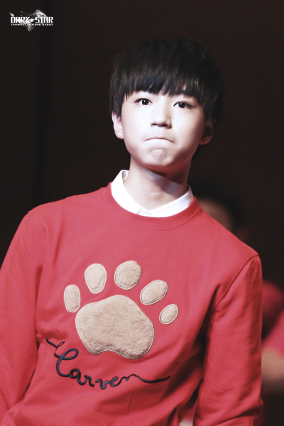 #王俊凯# 160103 八中新年音乐会