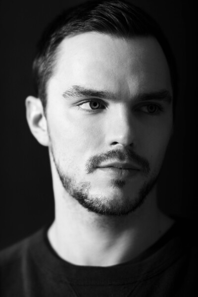 Nicholas hoult