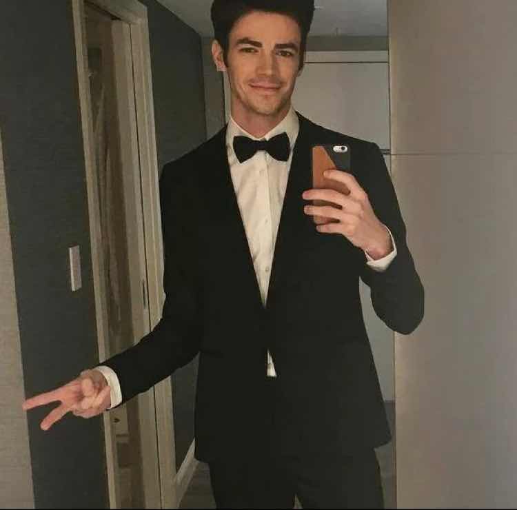 Grant Gustin 闪电侠扮演者
ins更新