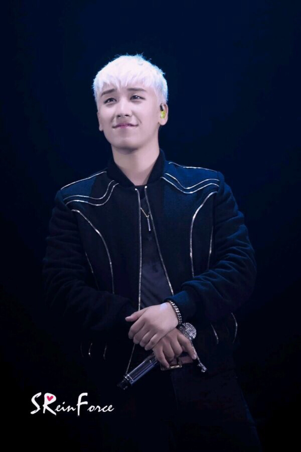 Seungri 