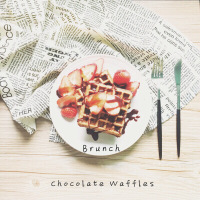 1.15 Brunch Chocolate Waffles 巧克力华夫饼。超爱的华夫饼，配上新入手的餐具，生活如此多娇