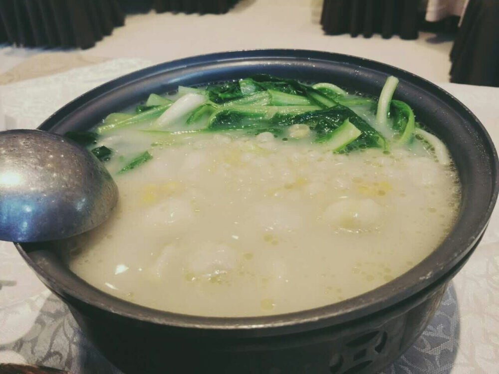 芋头黄豆青菜汤