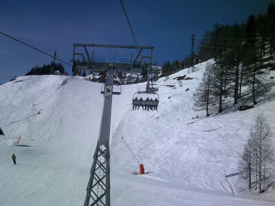 Courmayeur, Italy 19/02/2011 初中的时候，学校组织去意大利滑雪来着