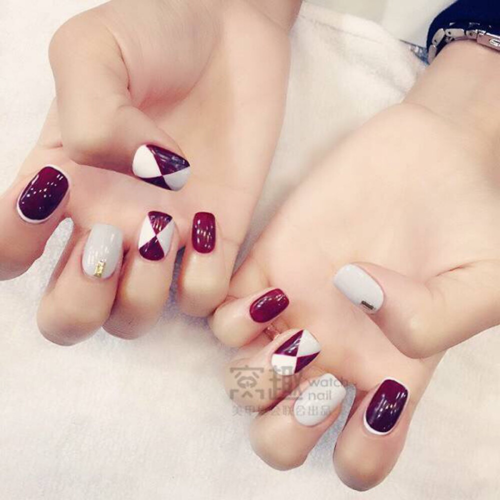 条纹 菱形 美甲