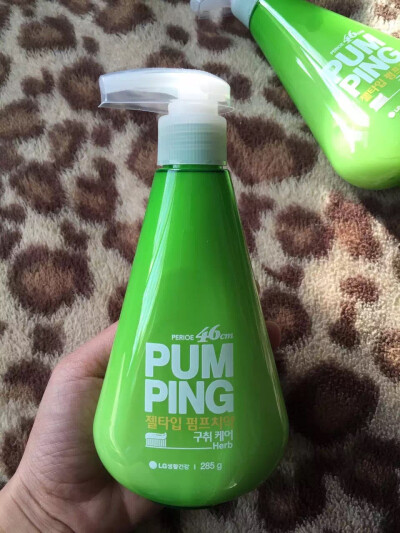 韩国LG按压式PUM PING牙膏 香草薄荷味道-挤压液体牙膏美白去口气防蛀牙 285g