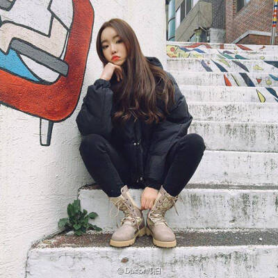 上这张纯粹看脸