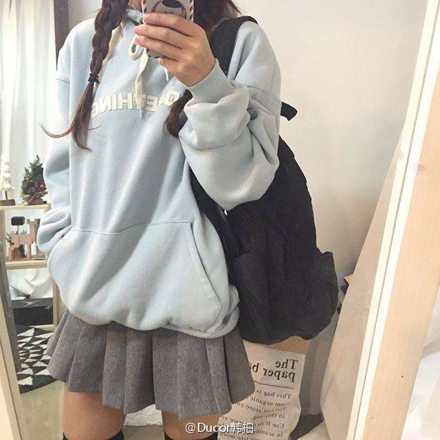 这属于同色系，搭配起来很赞