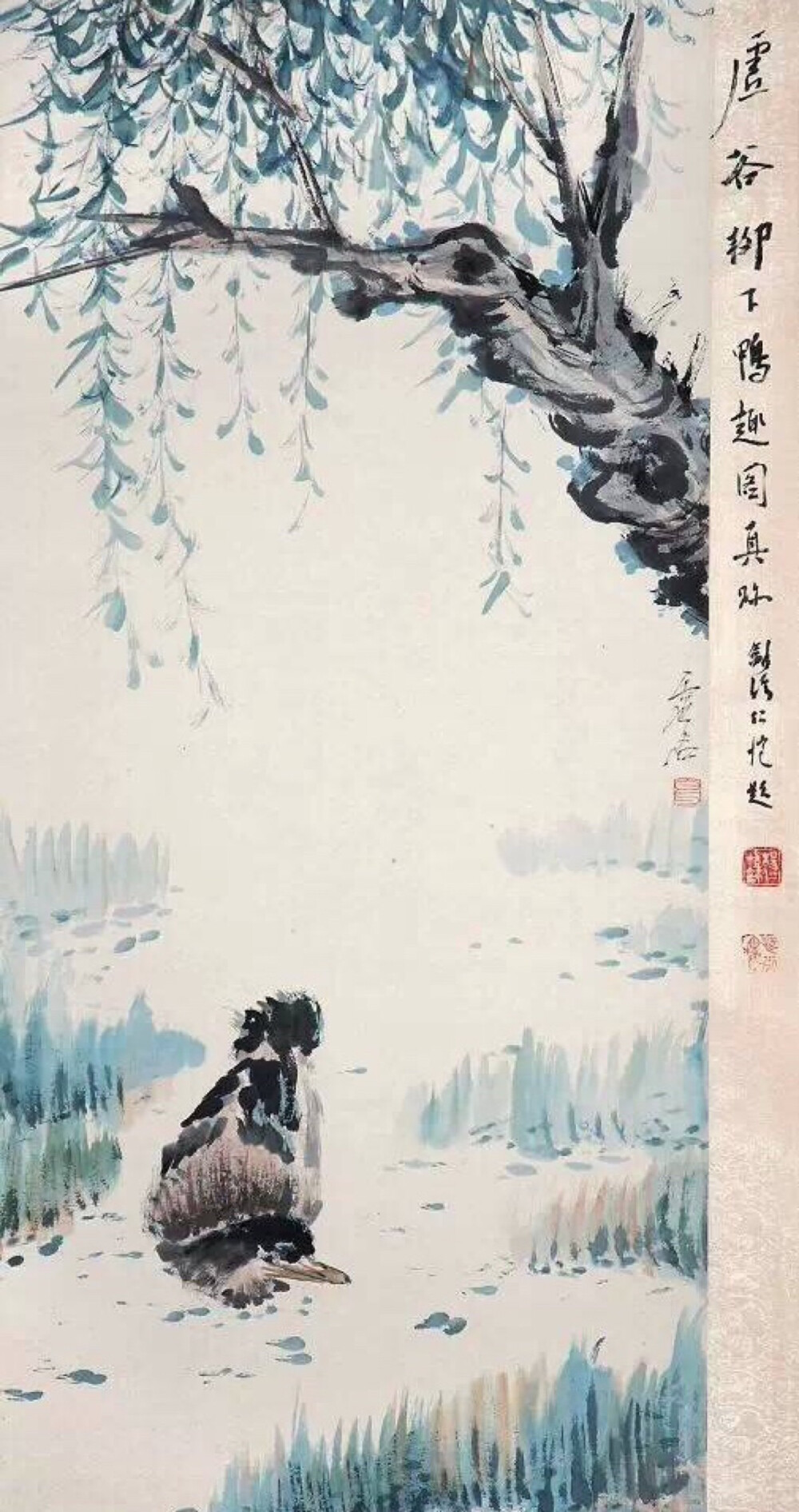 虚谷（1823-1896），安徽新安（今歙县）人。清代画家。僧人。俗姓朱，名怀仁，移居江苏广陵（今扬州）。初任清军参将，后出家，名虚白字虚谷，号倦鹤、紫阳山民。以字竹，室名觉非庵、古柏草堂、三十七峰草堂。他携笔墨、着僧装，“闲中写出三千幅,行乞人间作饭钱”。出家后不茹素，不礼佛，也“从不卓锡僧寺”。他云游四海，清贫于世却笔墨人间。他承古创新，另辟捷径，风格冷峭新奇，绣雅鲜活，广集素材，勤奋垦作，终成一代巨擘！成为“海上画派”的杰出代表。