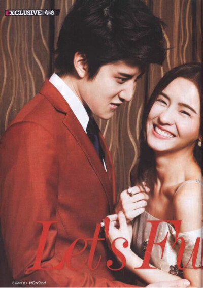 - 即使退下戏服并非我所想、我仍爱你故事里的模样。