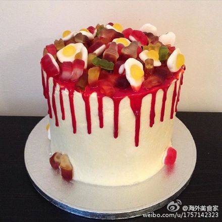 看到这样的蛋糕会忍心下口吗