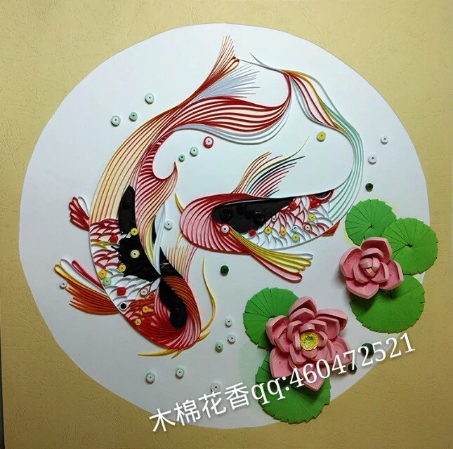 衍纸《连年有余》。