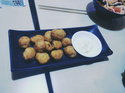 章鱼丸子.民以食为天 BY：Ulrica洛言珏