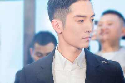 盛一伦～黄桑≧◇≦