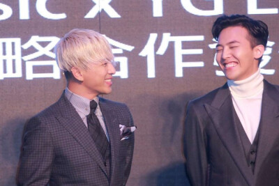 #权志龙 GD 东永裴 SOL 竹马#陪伴是最长情的