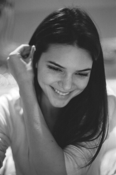 kendall Jenner 肯达尔 詹娜 街拍 超模 金家小妹 同色系 简约 欧美 肯豆 闺蜜 