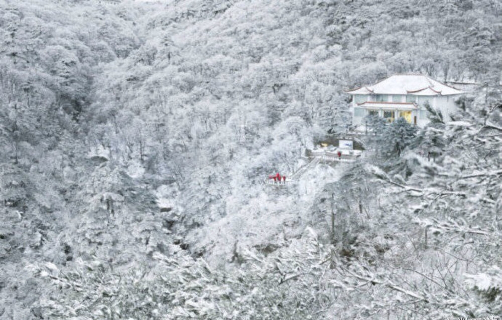 黄山雪景