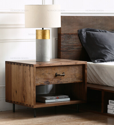 北欧表情来自美国bina系列进口实木家具路易斯床头柜边桌