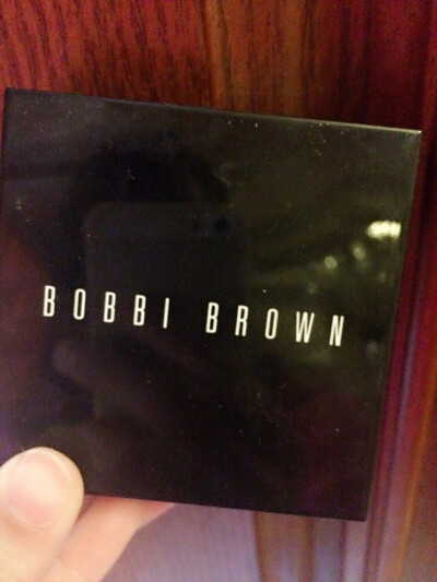 Bobbi Brown 星纱颜彩盘眼影腮红高光修容 质感很细腻～而且既可以当腮红又可以修容哦～