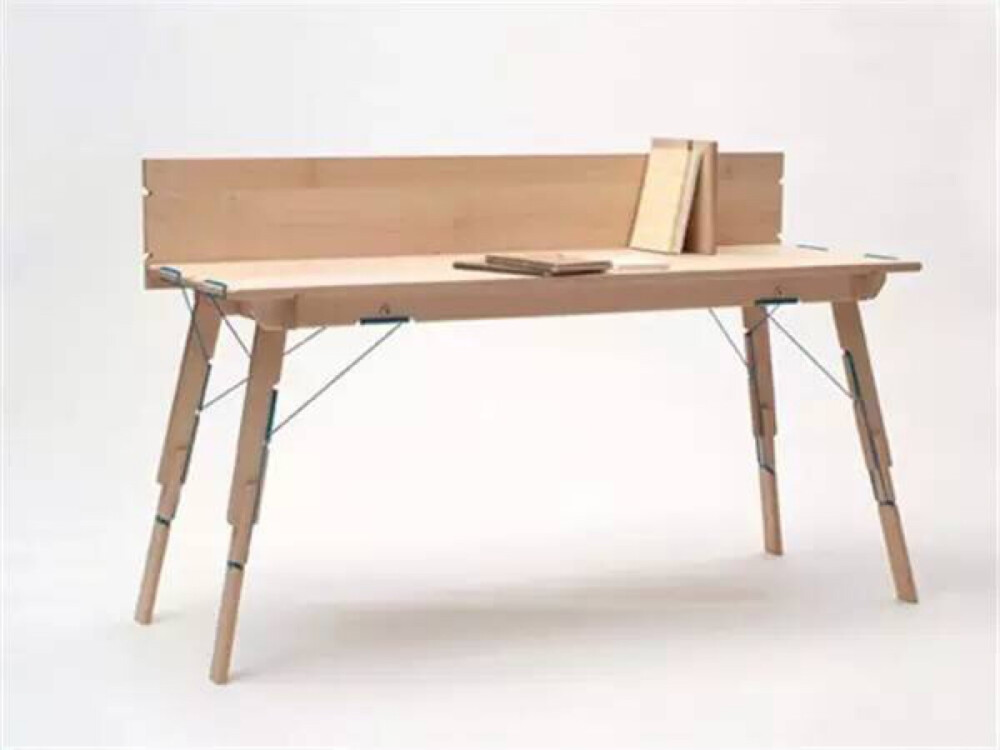 这些多变的拼装家具，简直就是大人的玩具！