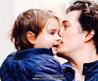 Orlando Bloom 开花宝宝 奥兰多·布鲁姆 flynn 胖花 父子