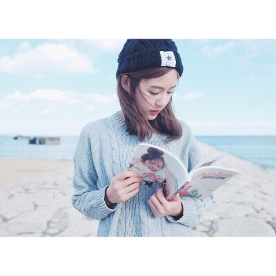  请不要出现在我的梦中我已无力承担惊醒是的落空