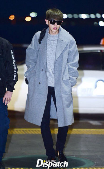 屿灿♢朴灿烈ChanYeol♢咧咧新大衣超漂亮~