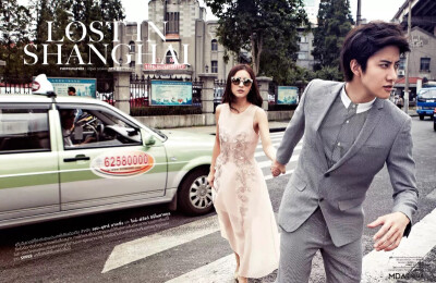 - 即使退下戏服并非我所想、我仍爱你故事里的模样。