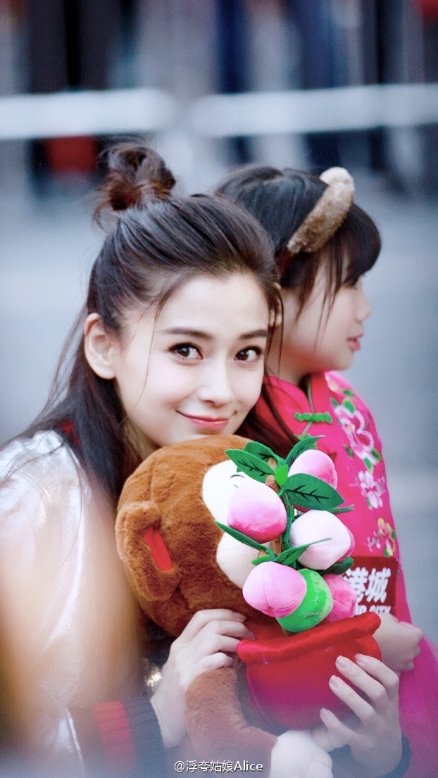 Angelababy 杨颖 cr logo