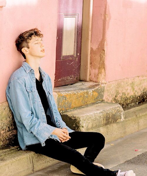 troye sivan