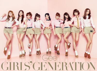 少女时代 Girls'Generation 泰妍 Taeyeon 林允儿 Yoona 郑秀妍 Jessica 李顺圭 Sunny 崔秀英Soo Young 徐珠贤 Seohyun 黄美英 Tiffany 权侑莉 Yuri 金孝渊 Hyoyeon