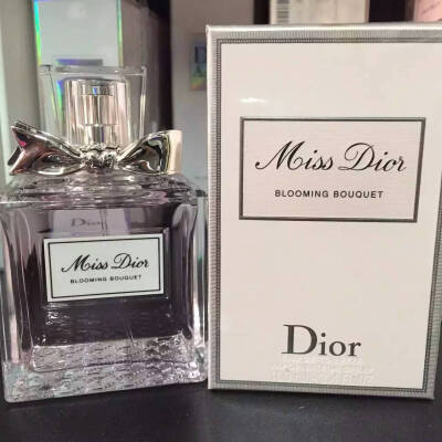 Dior 花漾甜心