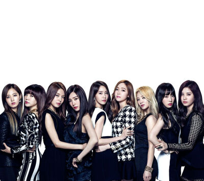 少女时代 Girls'Generation 泰妍 Taeyeon 林允儿 Yoona 郑秀妍 Jessica 李顺圭 Sunny 崔秀英Soo Young 徐珠贤 Seohyun 黄美英 Tiffany 权侑莉 Yuri 金孝渊 Hyoyeon