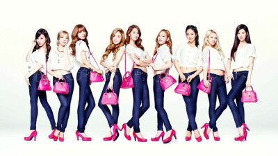 少女时代 Girls'Generation 泰妍 Taeyeon 林允儿 Yoona 郑秀妍 Jessica 李顺圭 Sunny 崔秀英Soo Young 徐珠贤 Seohyun 黄美英 Tiffany 权侑莉 Yuri 金孝渊 Hyoyeon