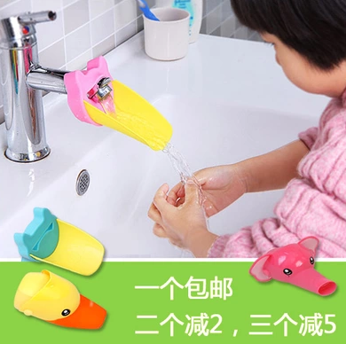 这款儿童导水器质量很好，造型很可爱，方便实用，https://item.taobao.com/item.htm?spm=a1z09.2.0.0.EKSDXY&id=45520883580&_u=v1jc9d9p9af9直接装在水龙头上，宝宝就可以接到水了，不用再踩凳子了，推荐给大家哦~~