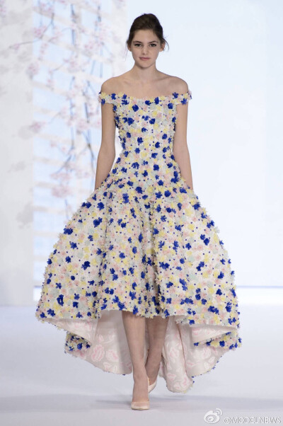 【衣睹为快时装周】 服饰风尚 华服霓裳 时装周 秀场 #Ralph & Russo | Paris Haute Couture Fshion Week S/S 2016