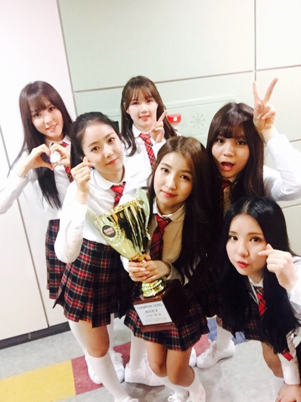 GFRIEND 여자친구 女朋友
