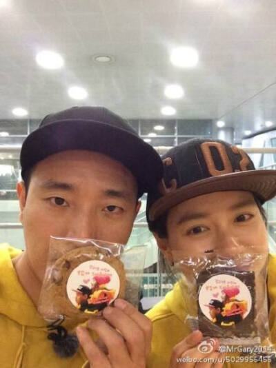 周一情侣（월요커플），韩国SBS电视台周日综艺节目《RUNNING MAN》中，成员Gary（姜熙健）和宋智孝组成的Love Line，因为节目在周一录制所以称为周一情侣。