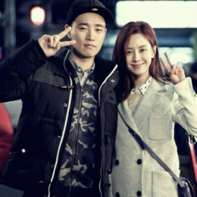 周一情侣（월요커플），韩国SBS电视台周日综艺节目《RUNNING MAN》中，成员Gary（姜熙健）和宋智孝组成的Love Line，因为节目在周一录制所以称为周一情侣。